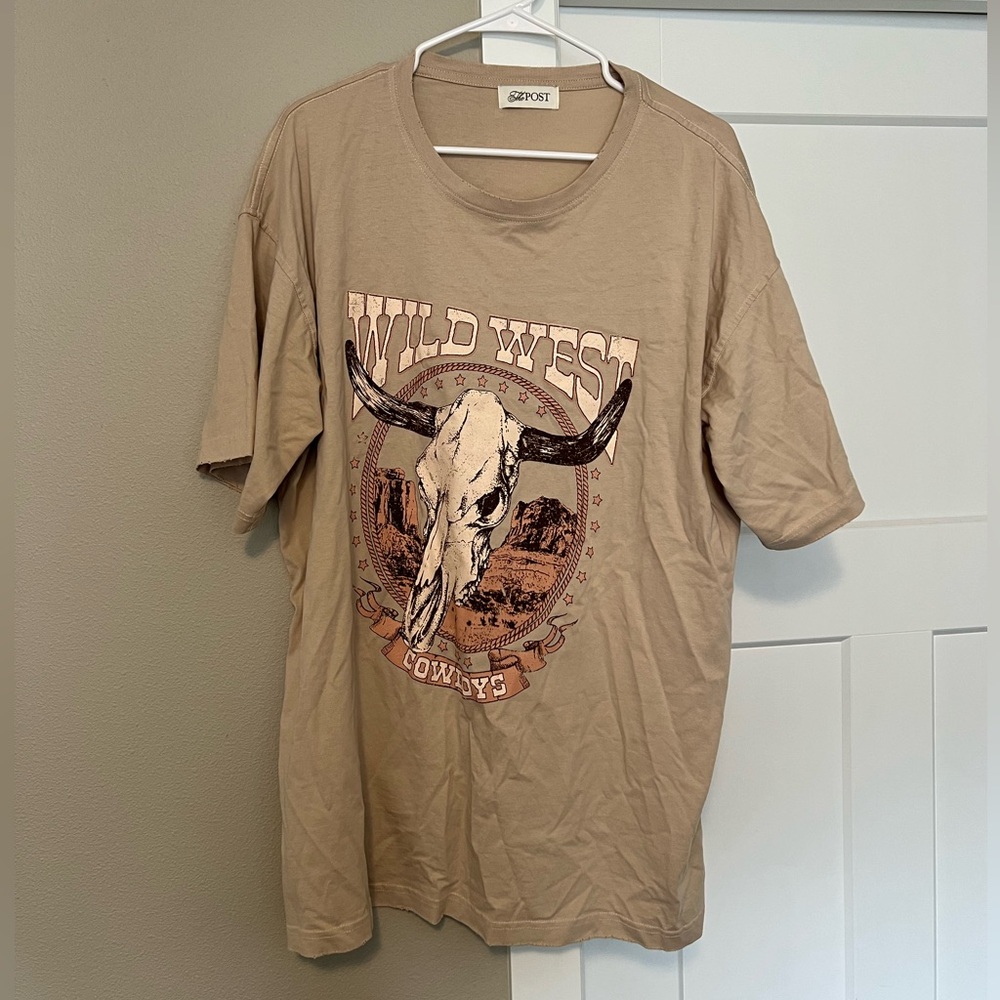 Tan Short Sleeve Tee with Western Graphic